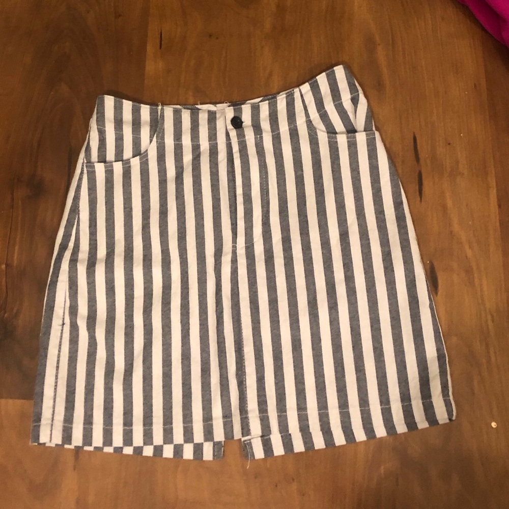 Striped skirt